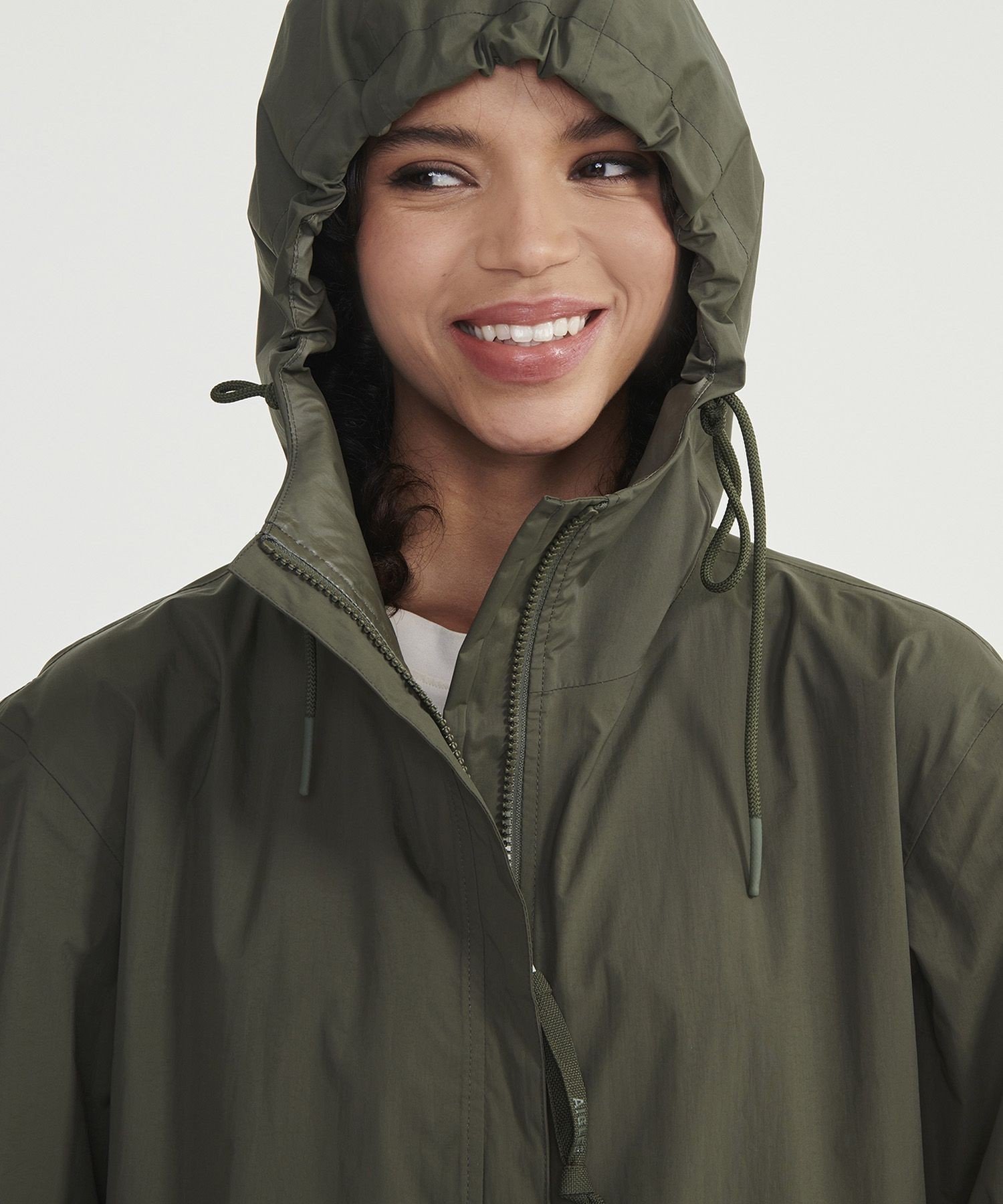 AIGLE｜透湿防水 パッカブルロングフーデッドジャケット | Rakuten