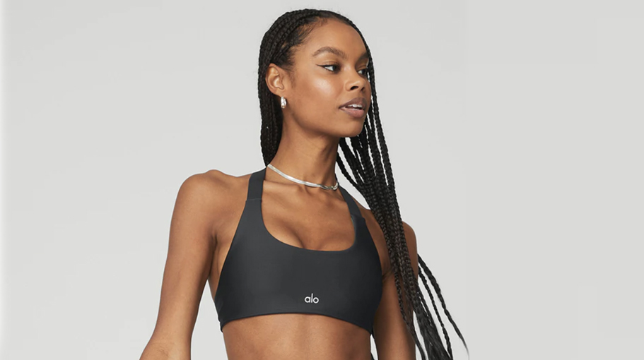 Alo Yoga Alo-Versary Sale: 20% off Sitewide Today