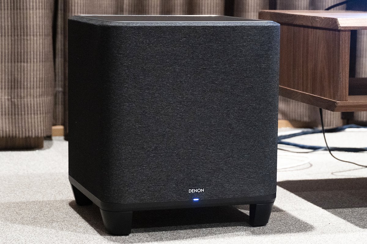 デノン、「DENON HOMEシリーズ」専用サブウーファー。ワイヤレスで4.1