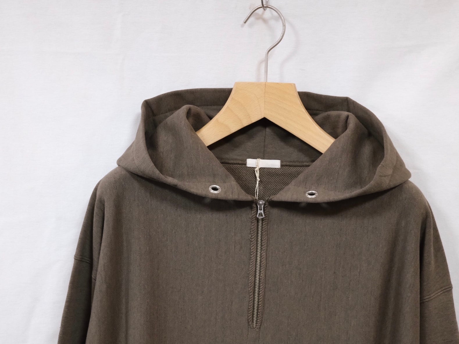 ULTERIOR”FADED SILKY TERRY RW HALF ZIP HOODIE DUSTY OLIVE” | Lapel