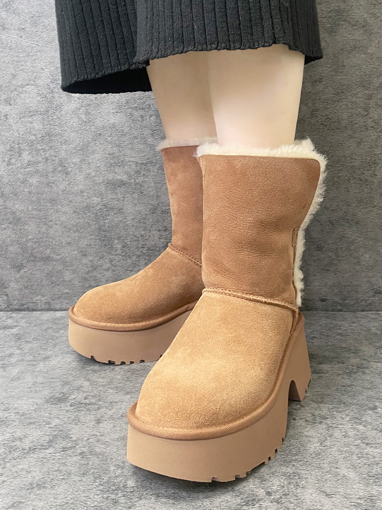 UGG (アグ) 厚底 ショート ムートンブーツ エスミーブーツ 2way チェス