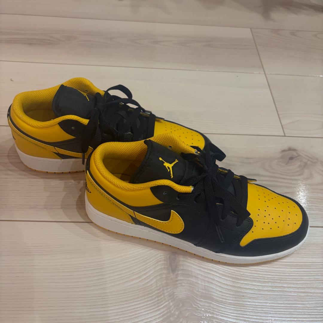 【美品】Nike Air Jordan 1 Low ブラック イエロー 24cm AIR JORDAN 1 LOW - スニーカーショップSKIT
