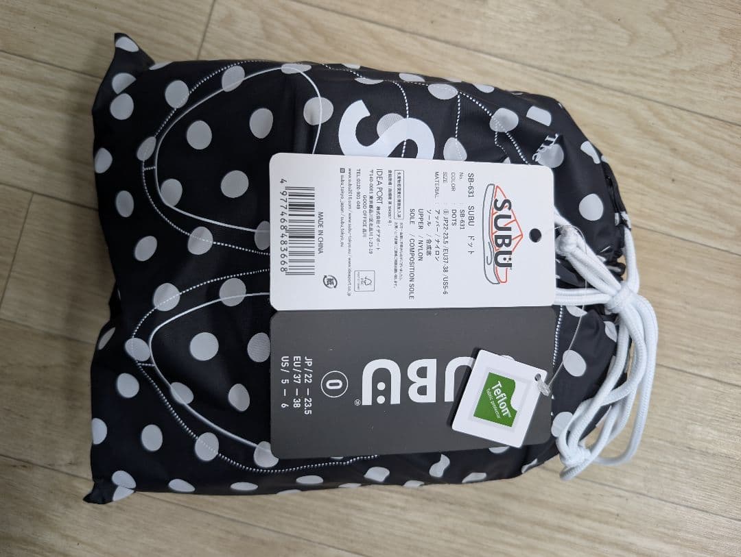 subu サンダル ドット サイズ【0】スブ IVE レイちゃん着用 正規品 SUBU - 【IVE レイ着用】 SUBU DOT ドット 水玉 24〜25.5の通販 by か