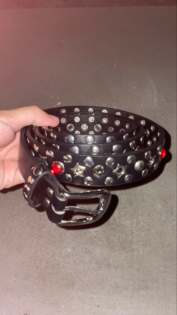 JADED LONDON ブラック スタッズベルト 最安値 即日発送 JADED LONDON スター スタッズ ベルト 送料/関税込 (JADED LONDON