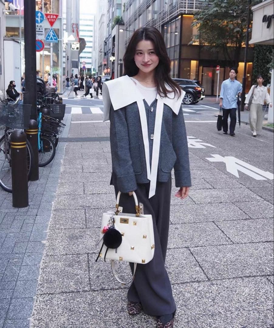 Bibiy. PENELOPE COLLAR KNIT ペネロペカラーニット - メルカリ