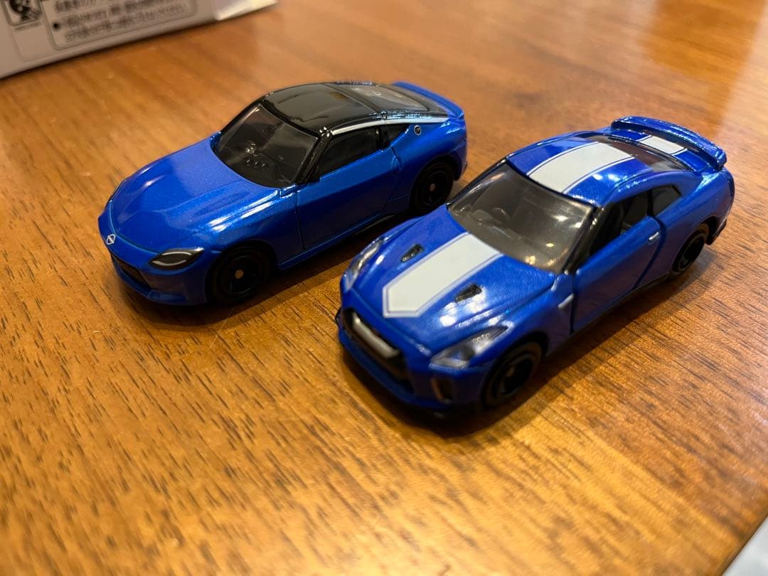 トミカ GTR フェアレディZ 記念品 50周年 トミカ紹介】フェアレディZ 50th アニバーサリーコレクション : トミカ